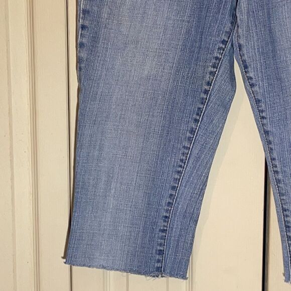 Levi's Vintage 515 Bootcut Jeans Cutoff Capris 6 - Picture 4 of 16